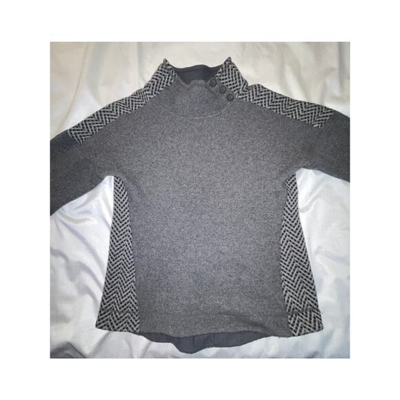 Marmot Wool Blend Sweater - Size M - Color Blocking Design - Picture 2 of 13